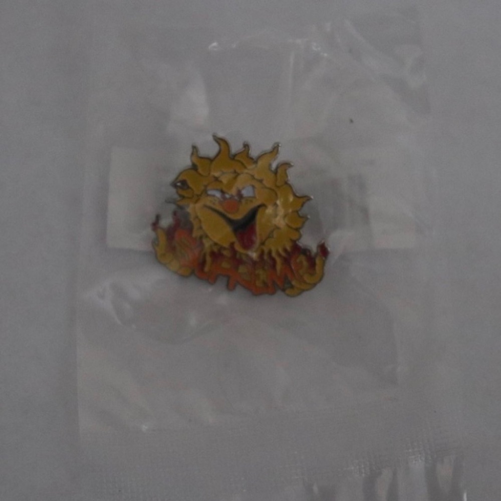 SUPREME SUN PIN